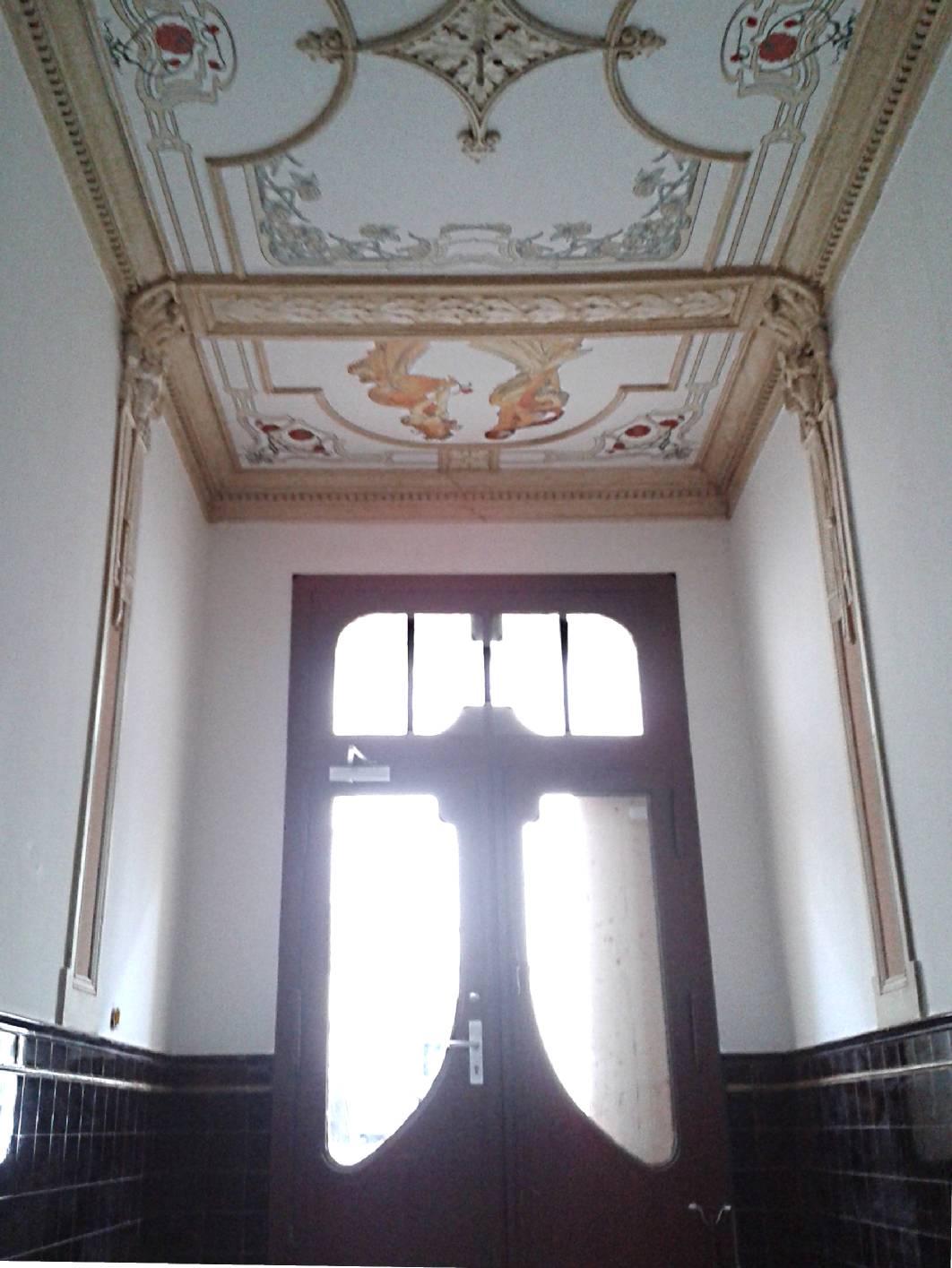 Kalkspachtel, Spachteltechnik, Schablonentechnik, Jugendstil  Treppenhaus, Treppenhaus Berlin, Gründerzeit Treppenhaus Berlin, Malerarbeiten Berlin, Restaurierung Berlin, Schablonen, Lasur, Lasuren